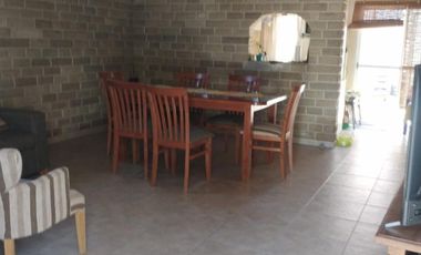 Casa en alquiler en Aldo Bonzi