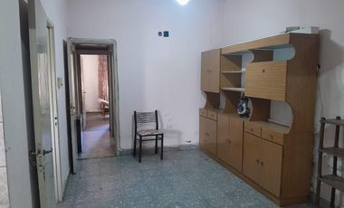 ALQUILER CASA 5 AMBIENTES. SAN JUSTO