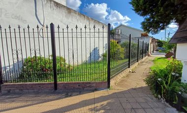ALQUILER CASA 5 AMBIENTES. SAN JUSTO