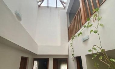 Casa de cinco ambientes a la venta en José C Paz, APTO CREDITO