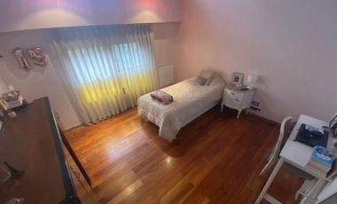 Casa de cinco ambientes a la venta en José C Paz, APTO CREDITO