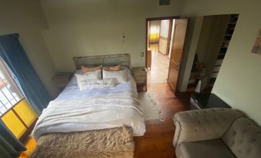 Casa de cinco ambientes a la venta en José C Paz, APTO CREDITO