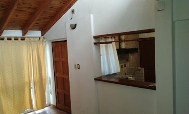 ALQUILER-CASA 4 DORMITORIOS CON COCHERA-BARRIO MUNICIPAL-LAS HERAS
