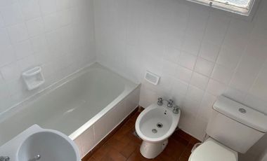 Fantastico y Amplio Departamento 2 Ambientes Muy Buen Estado