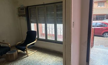 Casa con gran jardin y terraza