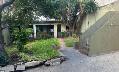 Casa con gran jardin y terraza