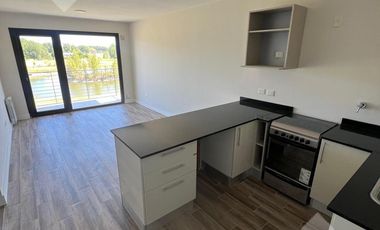 En Venta, Departamentos en Los Canales Golf Club