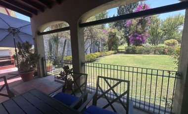 CASA DE UNA PLANTA CON ACCESO DIRECTO AL CAMPO GOLF CCQ