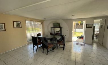 Casa en condominio en renta en Santa Bárbara