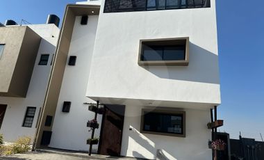Casa en renta en Hacienda de Vidrios