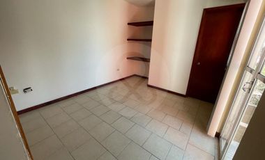 Casa en condominio en renta en Santa Bárbara