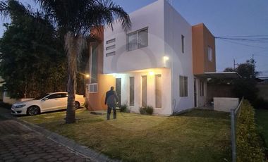 Casa en condominio en renta en Santa Bárbara