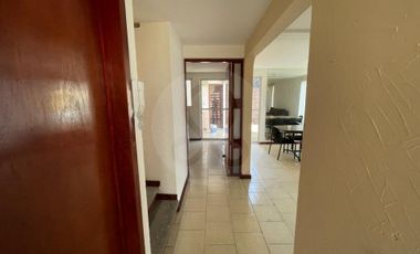 Casa en condominio en renta en Santa Bárbara