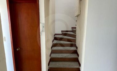 Casa en condominio en renta en Santa Bárbara