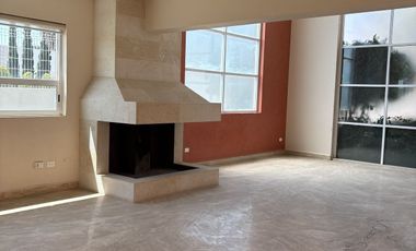 Casa en renta en Puebla Angelopolis  la Misión 3 o 4 recamáras