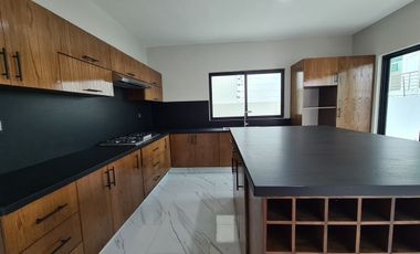 Casa en VENTA en LOMAS RESIDENCIAL