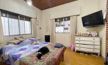 TRES AMBIENTES ZONA WILDE