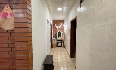 TRES AMBIENTES ZONA WILDE