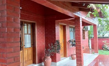 Guidek Stasiuk propiedades vende hermosa casa