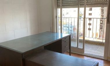 DEPARTAMENTO DE 3 AMBIENTES EN ALQUILER - MORON CENTRO
