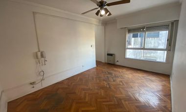 DEPARTAMENTO DE 3 AMBIENTES EN ALQUILER - MORON CENTRO
