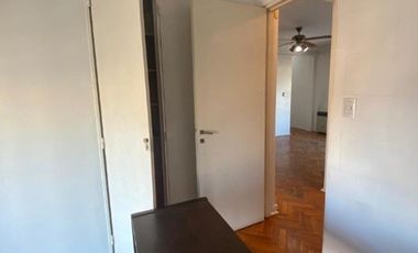 DEPARTAMENTO DE 3 AMBIENTES EN ALQUILER - MORON CENTRO
