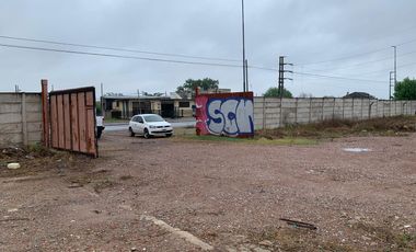 2500M2 EN ALQUILER SOBRE AVDA MONTEVERDE