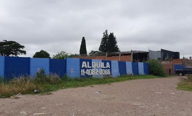 2500M2 EN ALQUILER SOBRE AVDA MONTEVERDE