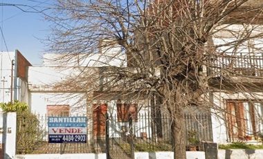 EXCELENTE CASA 4 AMBIENTES EN DOS PLANTAS - LOTE PROPIO - MORON SUR