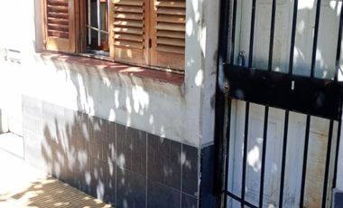 VENTA PH 5 AMBIENTES EN DOS PLANTAS CON PÁTIO Y PARRILLA - SAN JUSTO