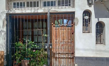 VENTA PH 5 AMBIENTES EN DOS PLANTAS CON PÁTIO Y PARRILLA - SAN JUSTO