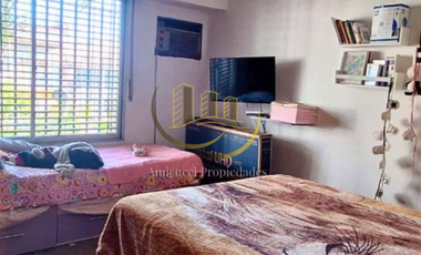 Venta Casa 3 Amb. Con Patio Y Terraza. Zona Villa Bonich