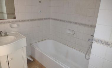 Departamento dos ambientes en alquiler