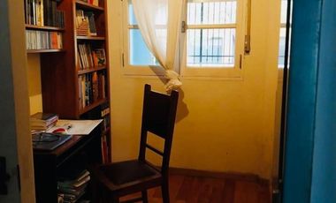 Casa en excelente ubicación Pna. E.R