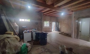 Venta de casa de 2 ambientes