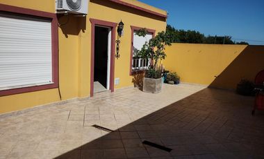 Depto 2 amb con patio