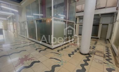 VENTA LOCAL EN GALERÍA - HAEDO CENTRO (LADO NORTE)