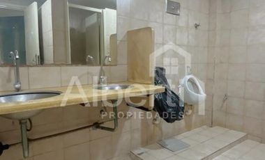 VENTA LOCAL EN GALERÍA - HAEDO CENTRO (LADO NORTE)