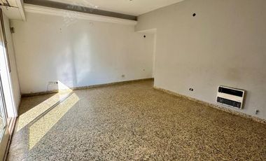 Departamento en 1° piso