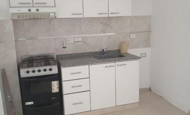 SE ALQUILA DEPARTAMENTO DE DOS AMBIENTES