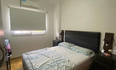 EXCELENTE DEPARTAMENTO DE 2 AMBIENTES CON COCHERA