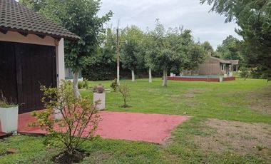 EXCELENTE CASA QUINTA SOBRE LOTE DE 1500M2