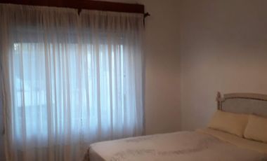 Casa Americana en VENTA con 3 dormitorios en Barrio Gendarmería de Glew.