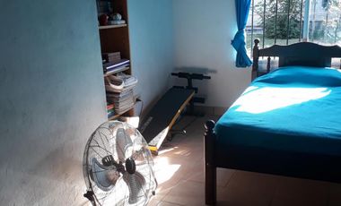 Casa Americana en VENTA con 3 dormitorios en Barrio Gendarmería de Glew.