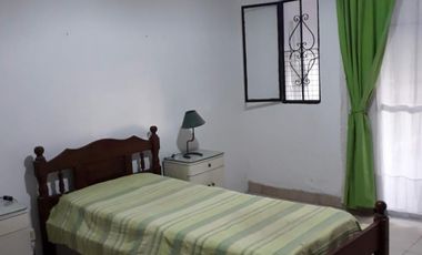 Casa Americana en VENTA con 3 dormitorios en Barrio Gendarmería de Glew.