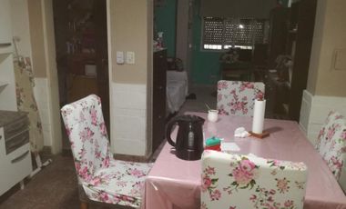 Casa de 3 ambientes en Rafael Castillo