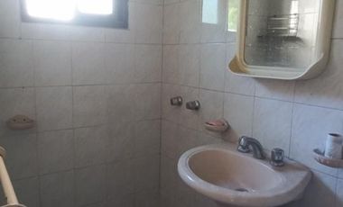 VENTA CASA+ LOCAL+2 DPTOS IDEAL INVERSOR. LANUS