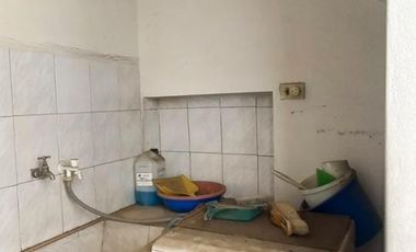 VENTA CASA+ LOCAL+2 DPTOS IDEAL INVERSOR. LANUS