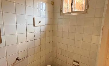 IMPORTANTE PROPIEDAD EN SAN JUSTO SOBRE DOS LOTES (1.021 MTS2). IDEAL MÚLTIPLES DESTINOS.