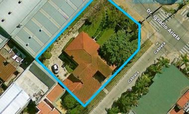 IMPORTANTE PROPIEDAD EN SAN JUSTO SOBRE DOS LOTES (1.021 MTS2). IDEAL MÚLTIPLES DESTINOS.